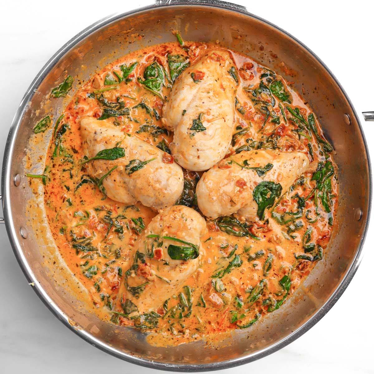 OhMy! Chicken: Rasa yang Menggigit, Cinta yang Mengalir di Jl. Mataram